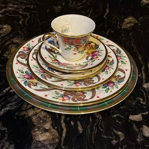 Lenox Holiday Tartan place setting